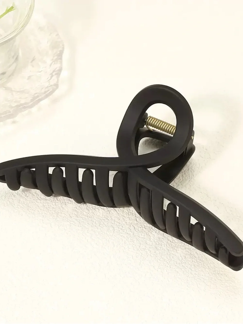 N/A sleek black